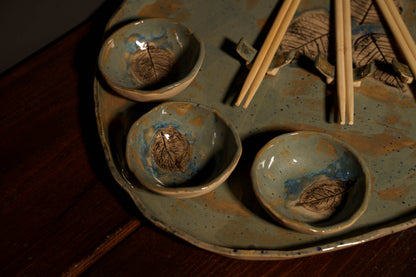 Ceramiczny zestaw do sushi z odciskami liści